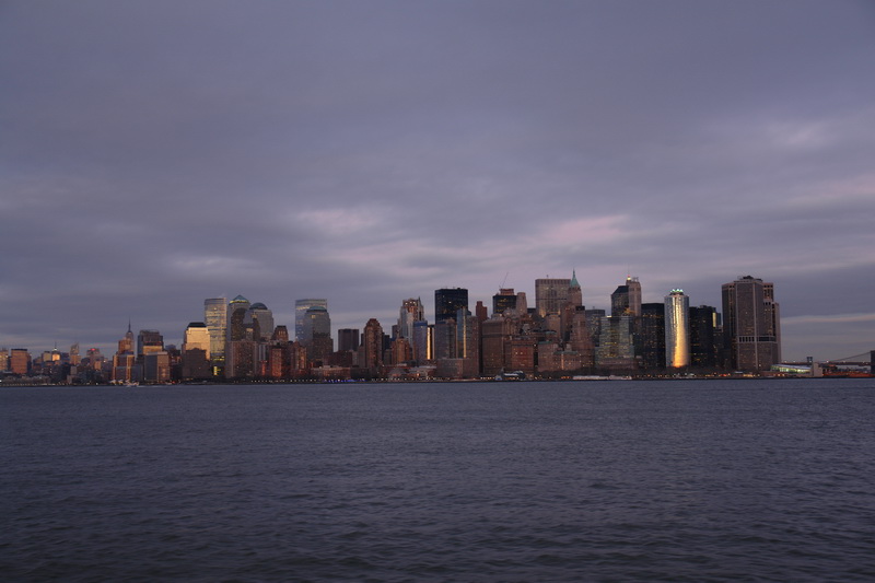    (Manhattan skyline)